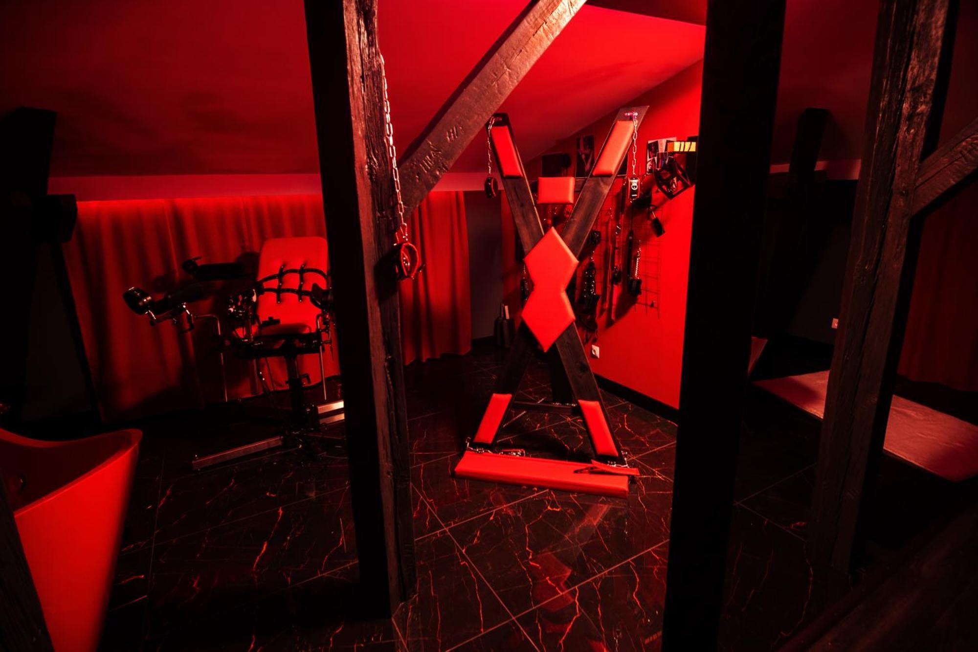 בידגוז'יז' Red Palace Apartament Bdsm מראה חיצוני תמונה