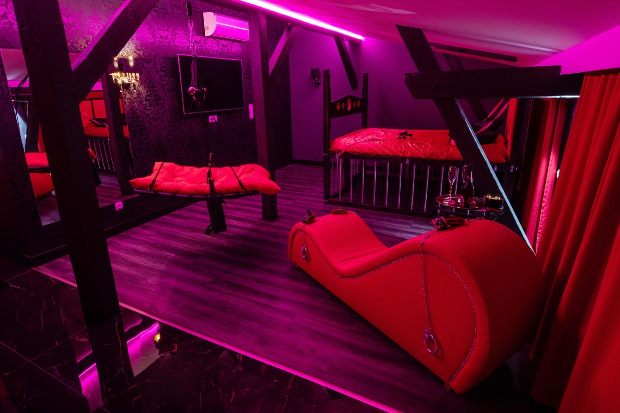 בידגוז'יז' Red Palace Apartament Bdsm מראה חיצוני תמונה