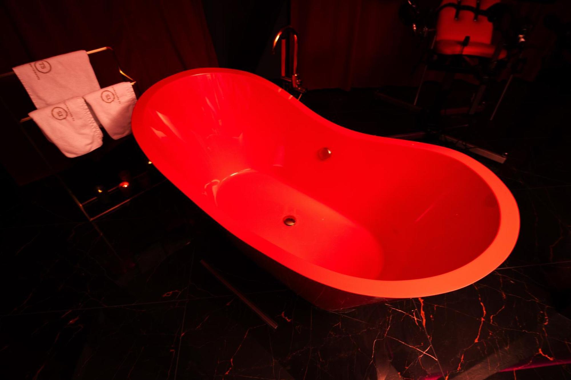 בידגוז'יז' Red Palace Apartament Bdsm מראה חיצוני תמונה